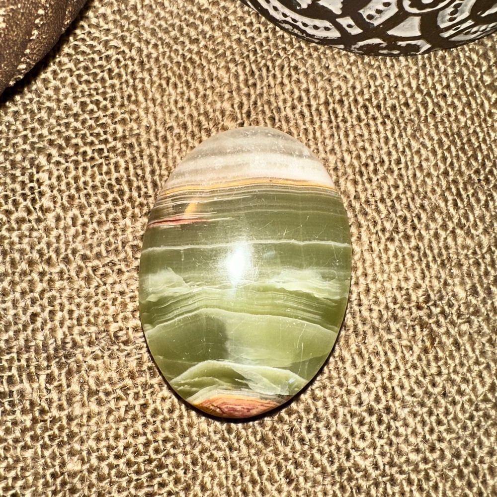 Green Banded Onyx Palm Stone
